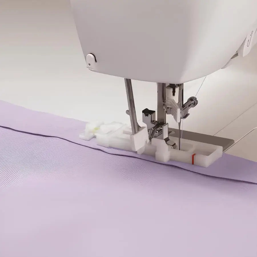 SINGER® Máquina de Costura Starlet 6680